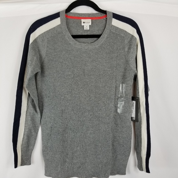 STYLUS Other - Stylus Gray Striped Sleeved Sweater Size Medium